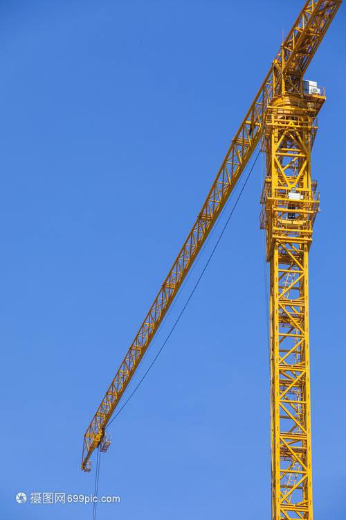 建設工地塔吊特寫