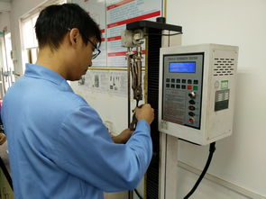 跨越感官邊界 基于橡膠制品物性檢測的盲人輔助器械設計探索